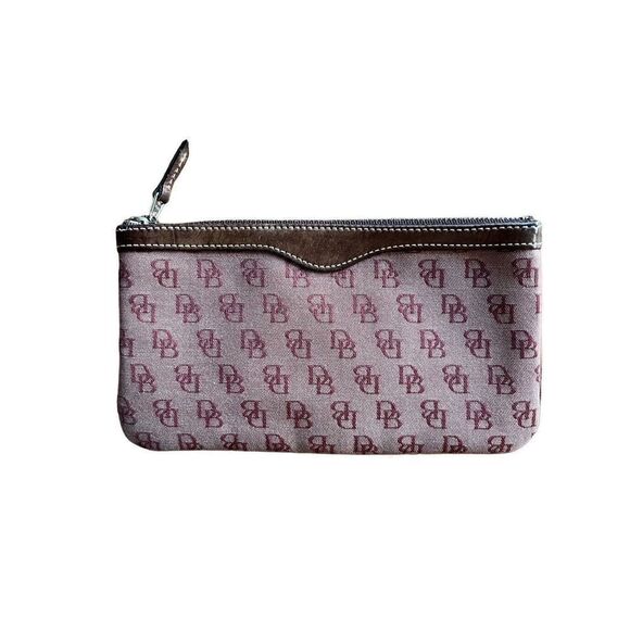 Dooney & Bourke Zip Top Pouch/Wristlet/Wallet Burgundy Signature Leather Trim - Picture 1 of 6